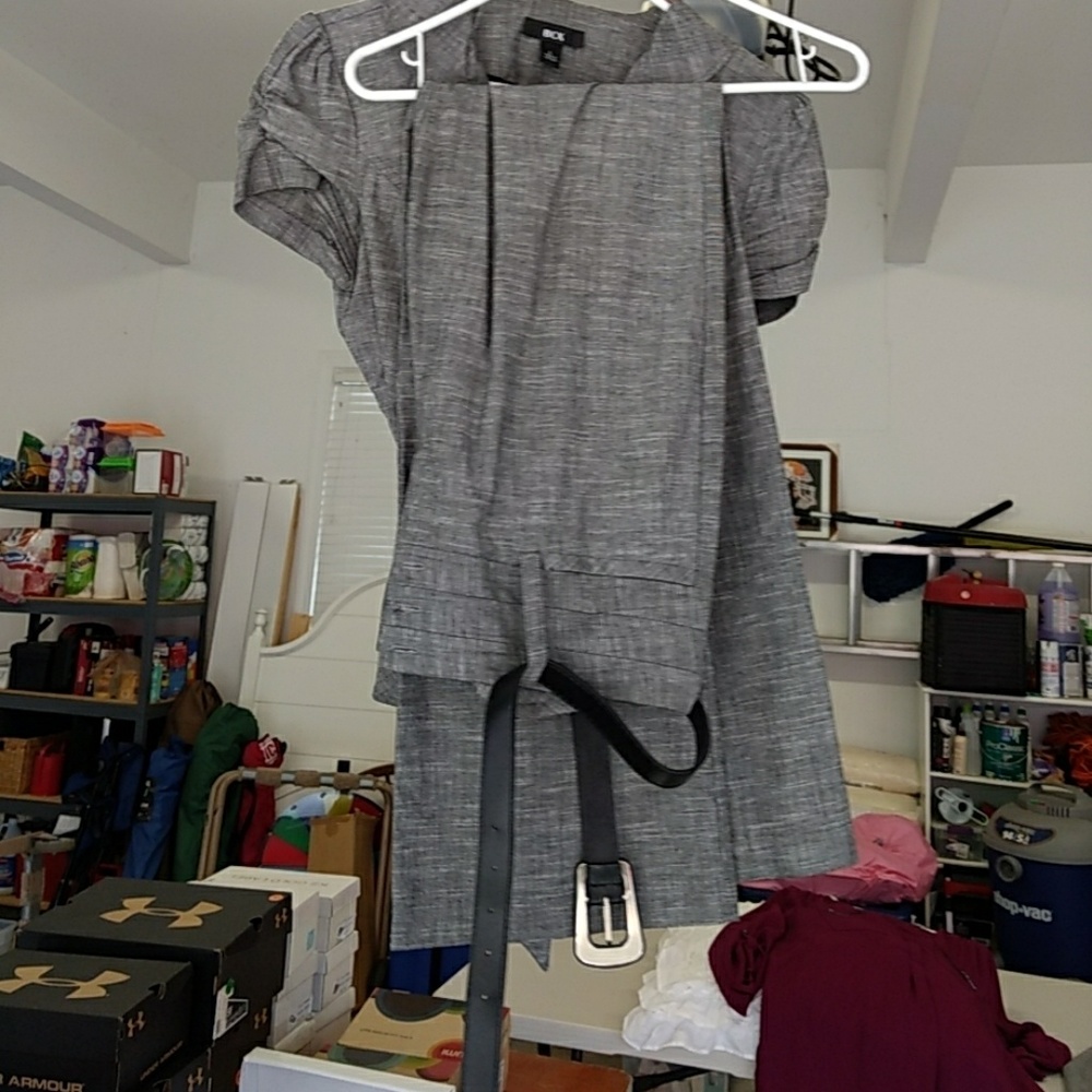 Pant Suit - Picture 2 of 2